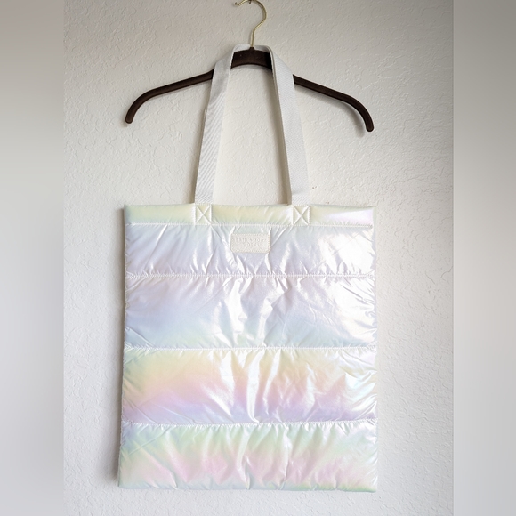 Bath & Body Puffer Iridescent Tote Bag NEW🥰 LARGE - Picture 3 of 10